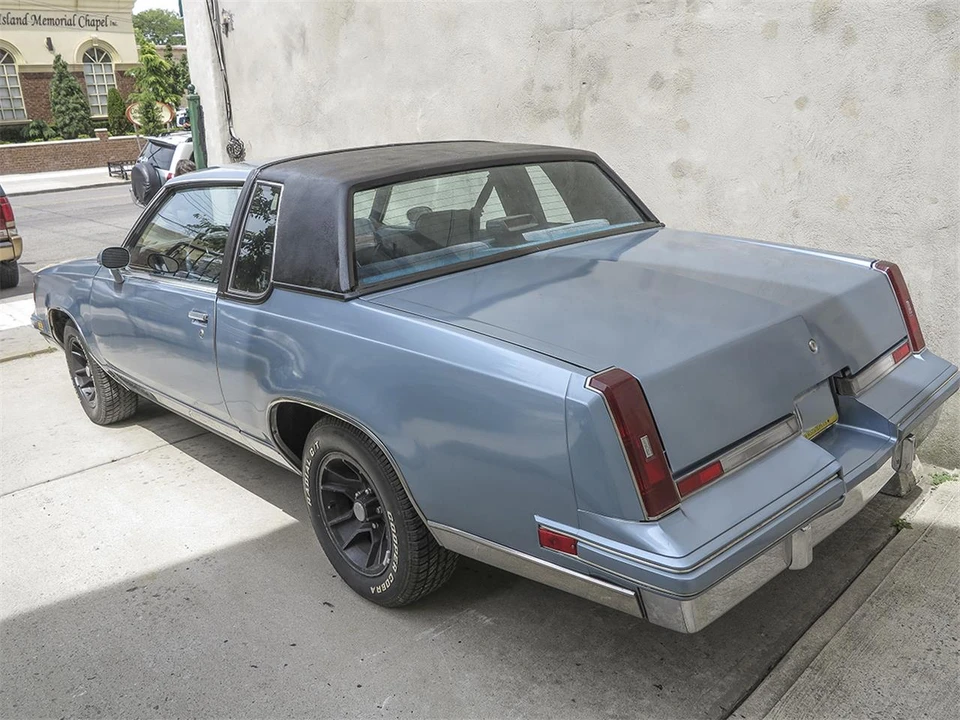 1988 Oldsmobile Cutlass Supreme - Image 4 of 5