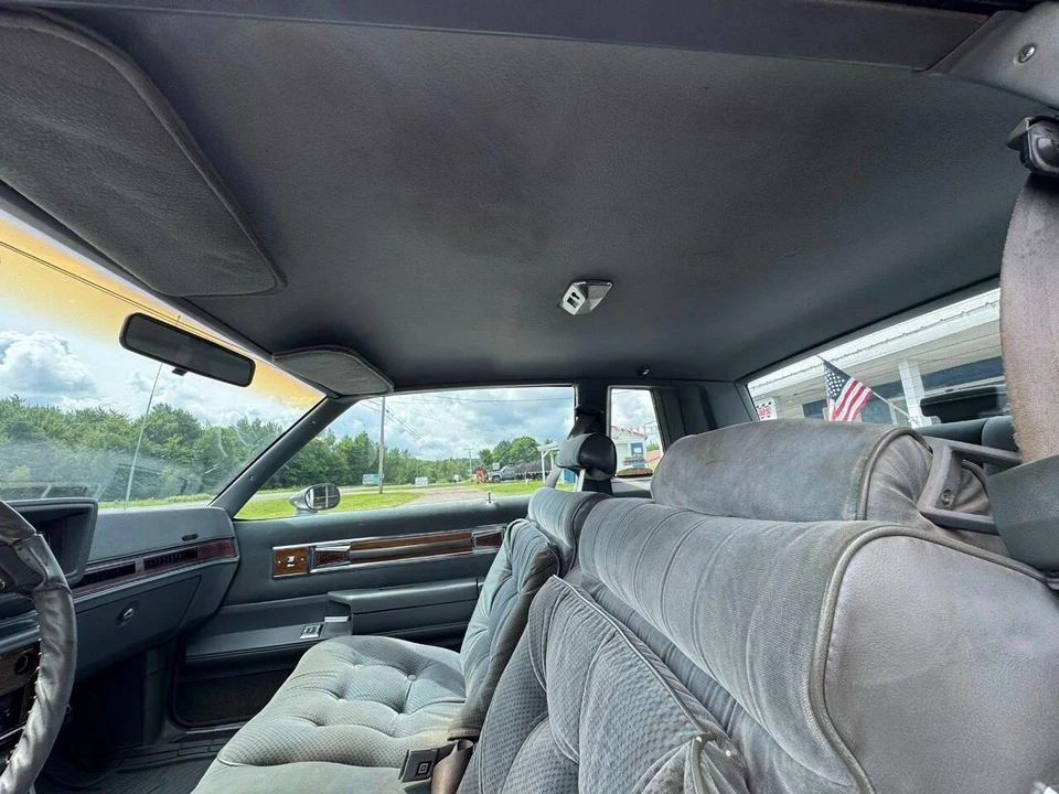 1988 Oldsmobile Cutlass Supreme - Image 24 of 31
