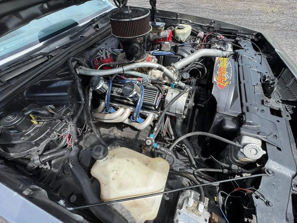 1988 Oldsmobile Cutlass Supreme - Image 30 of 31