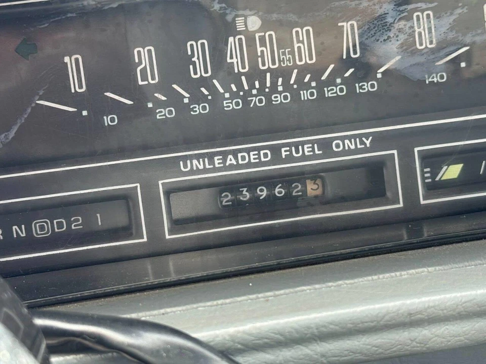 1988 Oldsmobile Cutlass Supreme - Image 26 of 31