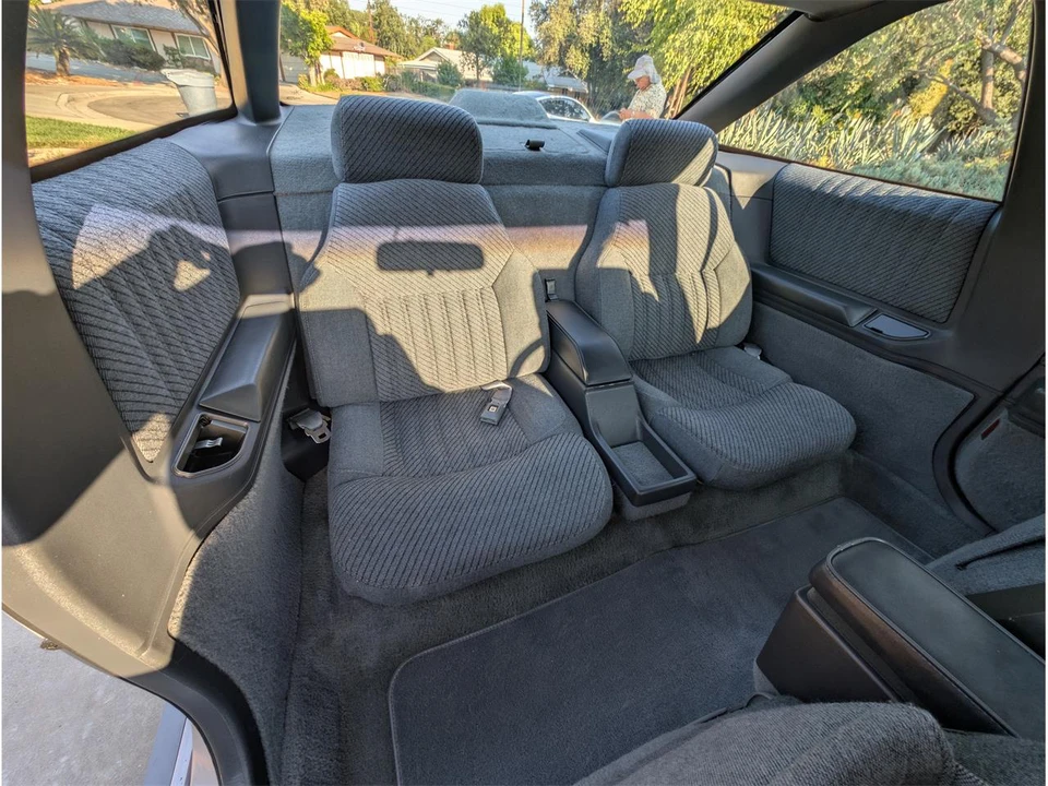 1988 Oldsmobile Cutlass Supreme - Image 23 of 31