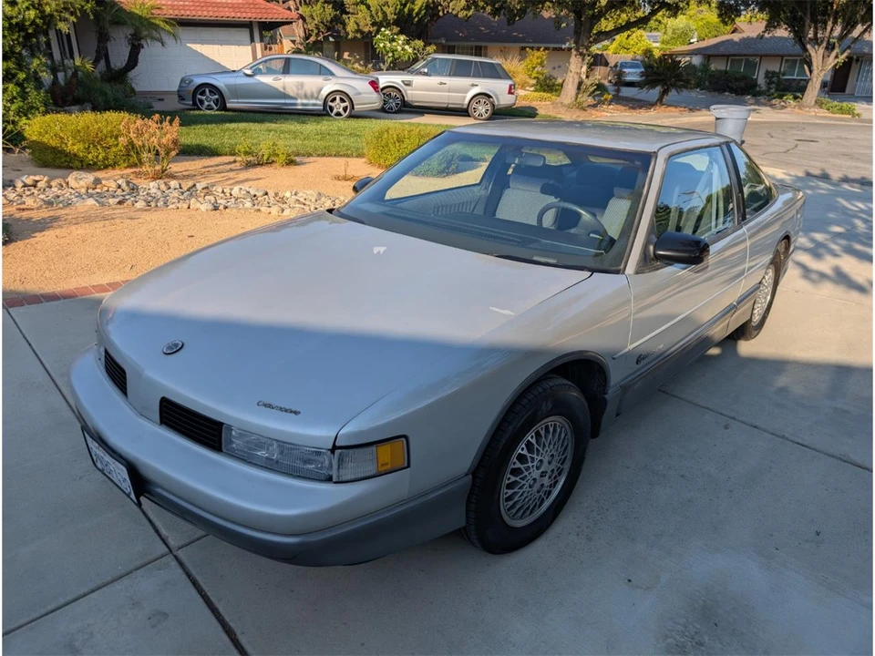 1988 Oldsmobile Cutlass Supreme - Image 2 of 31