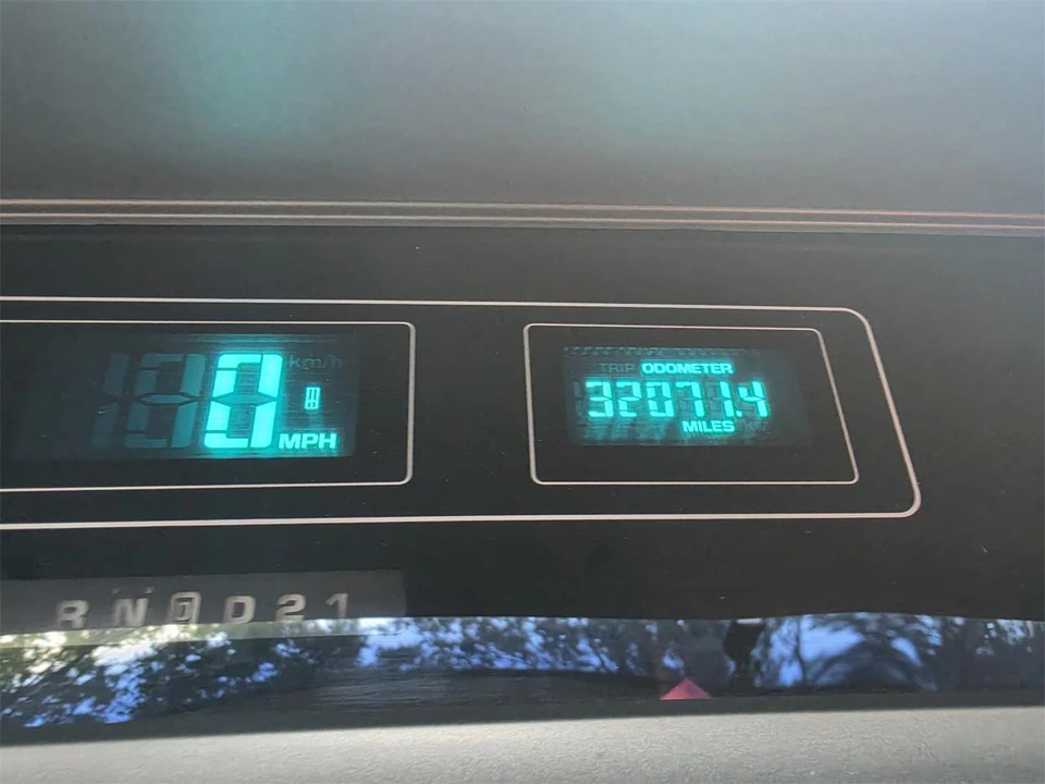 1988 Oldsmobile Cutlass Supreme - Image 24 of 31
