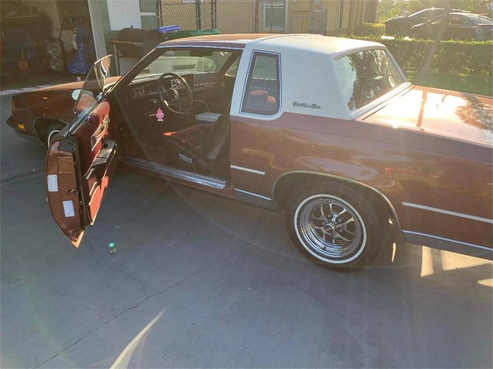 1988 Oldsmobile Cutlass Supreme - Image 2 of 31