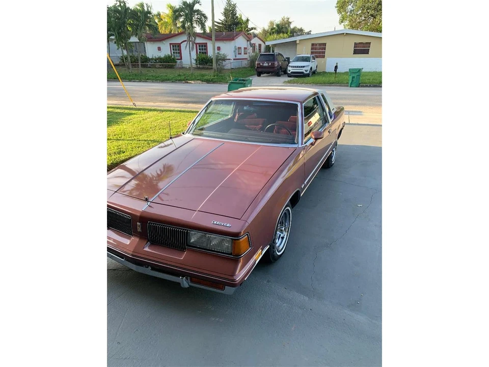 1988 Oldsmobile Cutlass Supreme - Image 4 of 31
