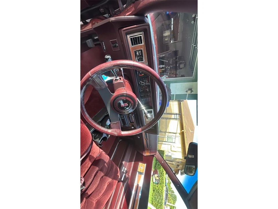 1988 Oldsmobile Cutlass Supreme - Image 22 of 31