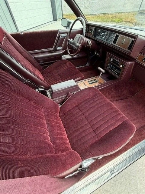 1988 Oldsmobile Cutlass Supreme - Image 15 of 23