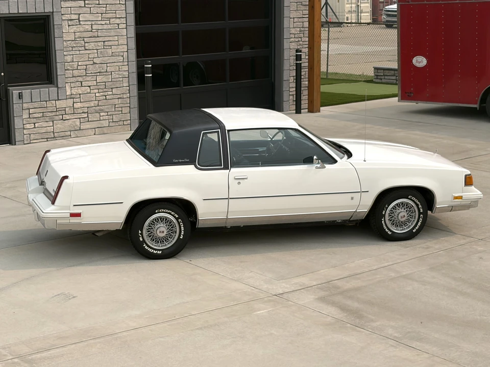 1988 Oldsmobile Cutlass Supreme - Image 15 of 31