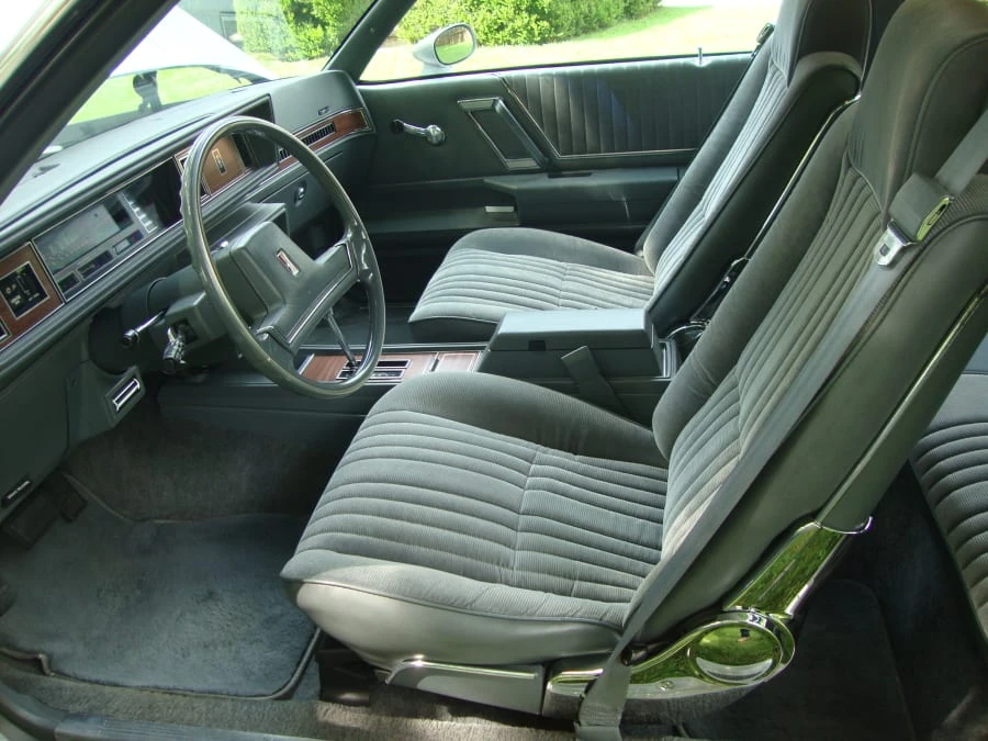 1988 Oldsmobile Cutlass Supreme - Image 3 of 8