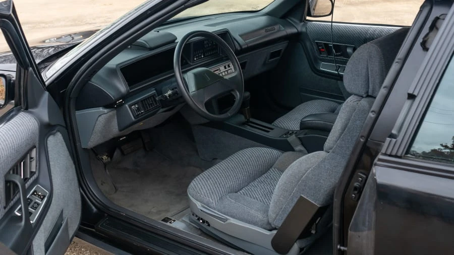 1988 Oldsmobile Cutlass Supreme - Image 4 of 13