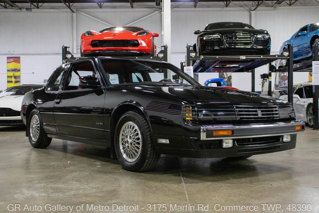 1988 Oldsmobile Toronado - Image 10 of 12