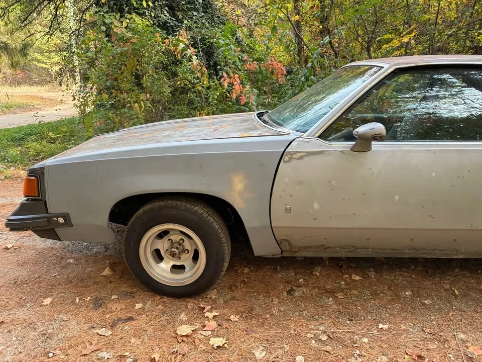1988 Oldsmobile Cutlass Supreme - Image 3 of 9