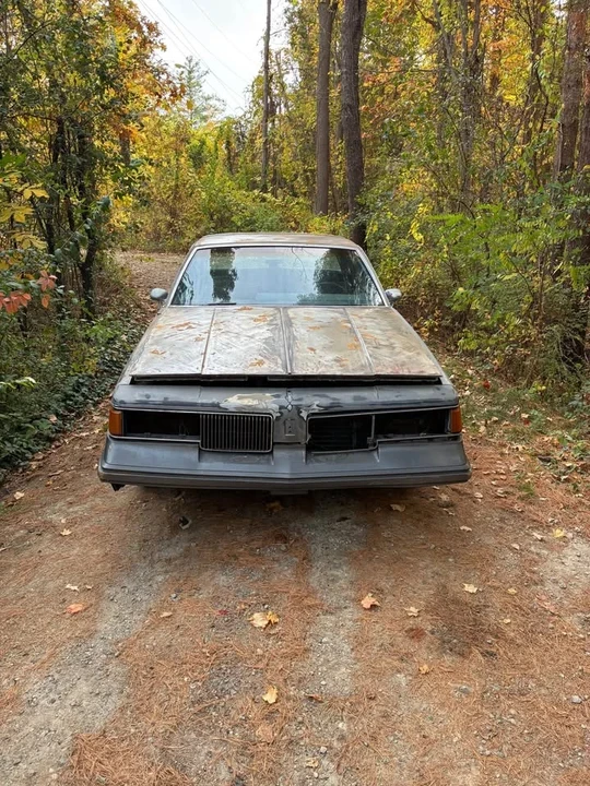 1988 Oldsmobile Cutlass Supreme - Image 2 of 9