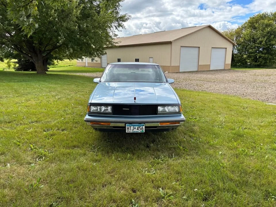 1988 Oldsmobile 88 - Image 2 of 6