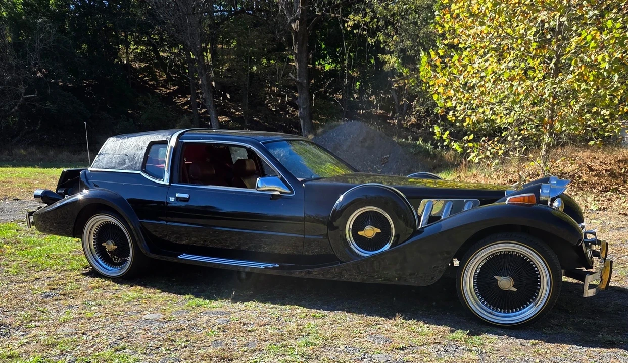 1988 Excalibur - Image 14 of 21