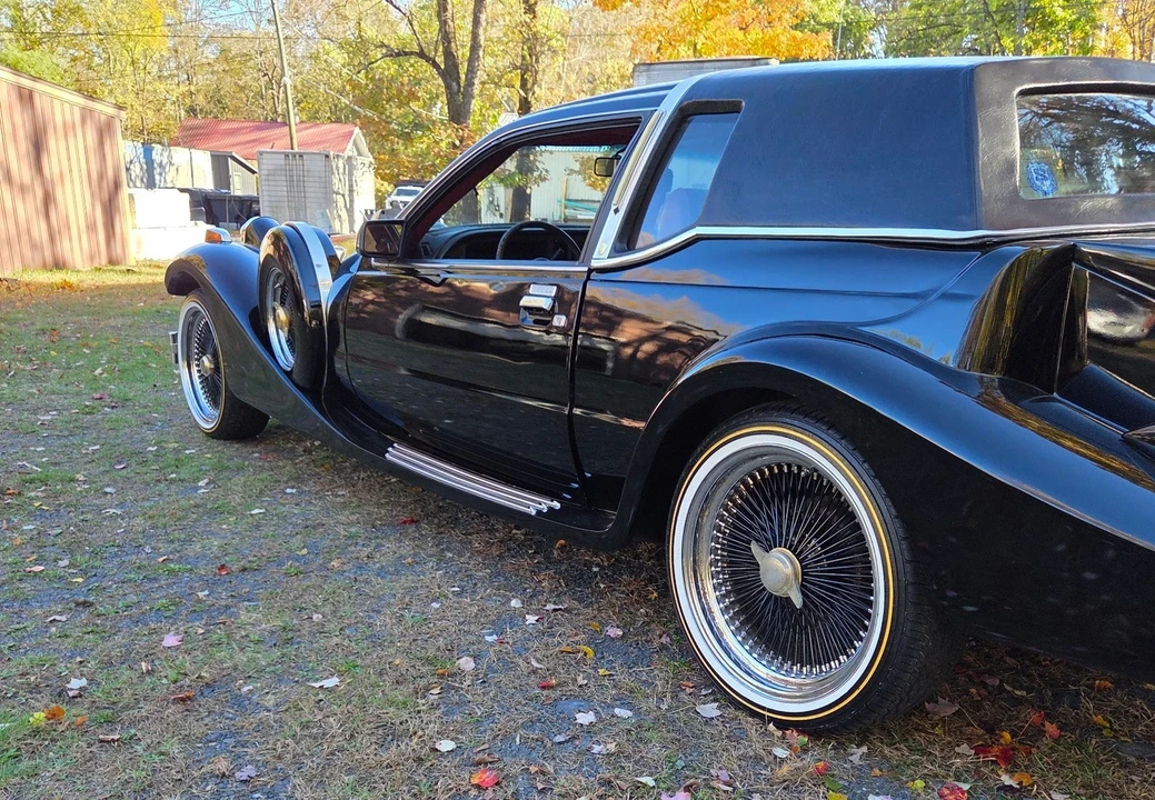 1988 Excalibur - Image 2 of 21