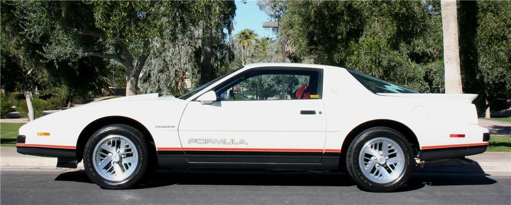 1988 Pontiac Firebird 3rd Gen - Image 5 of 5