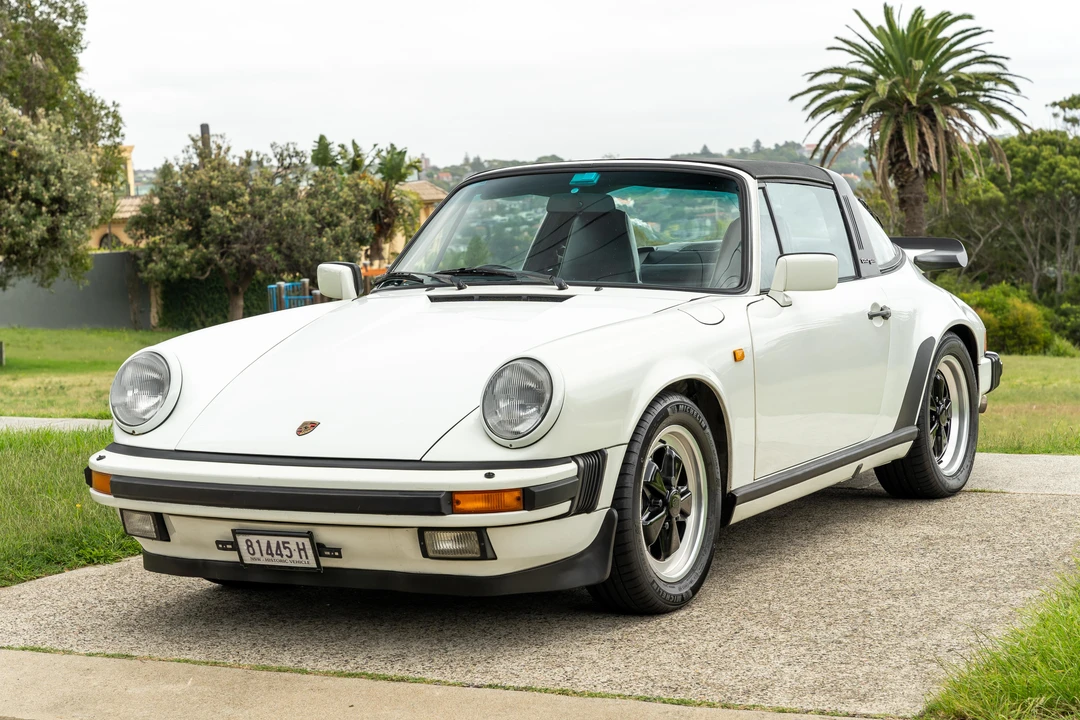 1988 Porsche 911 Carrera 3.2 - Image 2 of 31