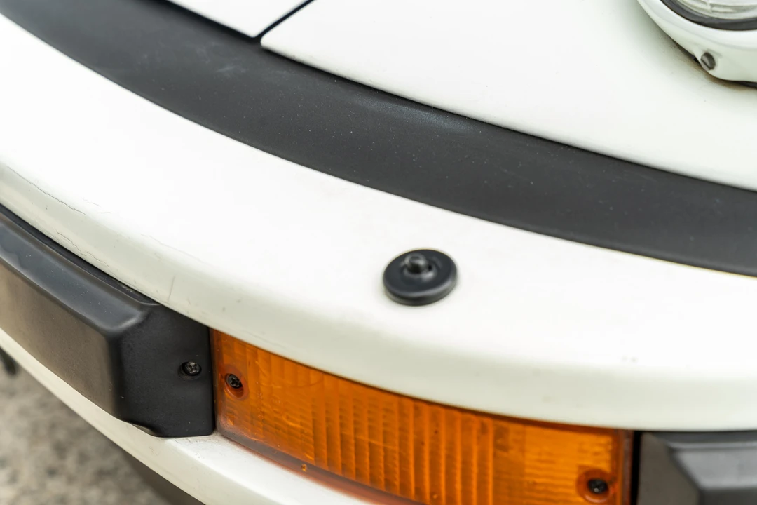 1988 Porsche 911 Carrera 3.2 - Image 23 of 31