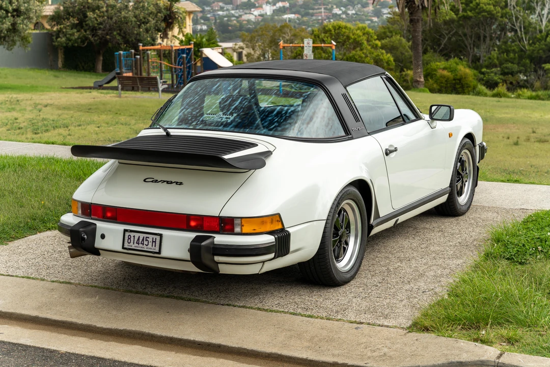1988 Porsche 911 Carrera 3.2 - Image 13 of 31