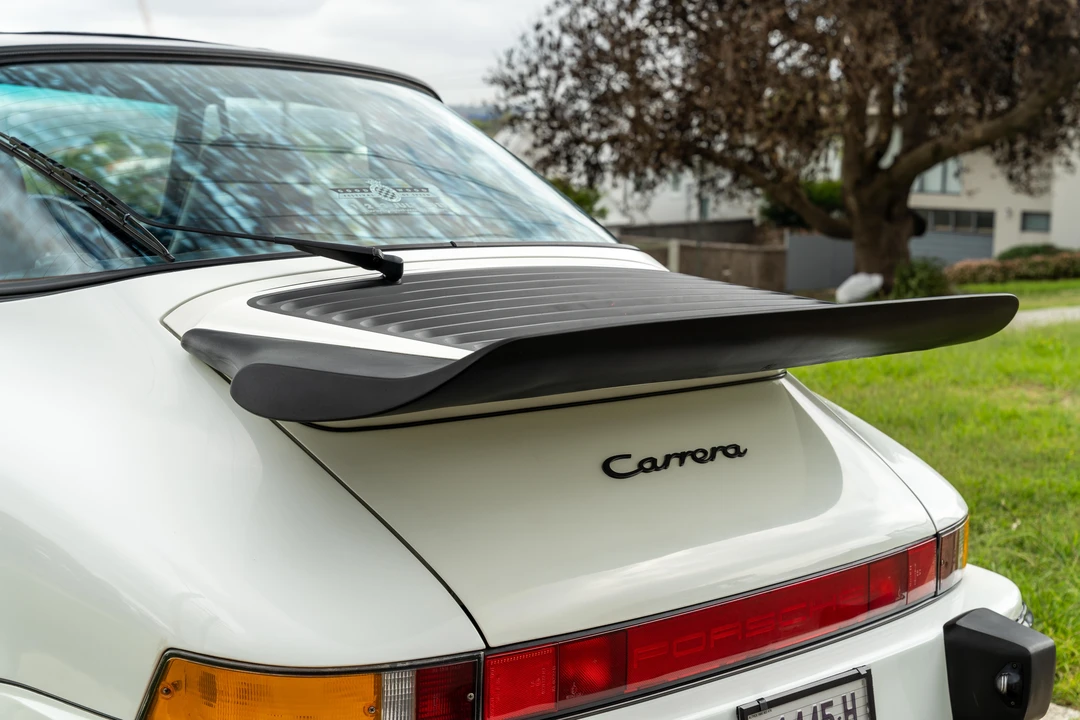1988 Porsche 911 Carrera 3.2 - Image 27 of 31