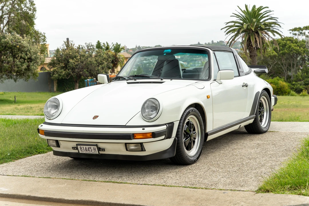 1988 Porsche 911 Carrera 3.2 - Image 4 of 31
