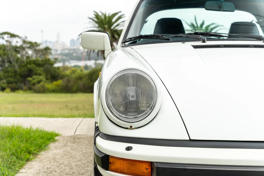 1988 Porsche 911 Carrera 3.2 - Image 15 of 31