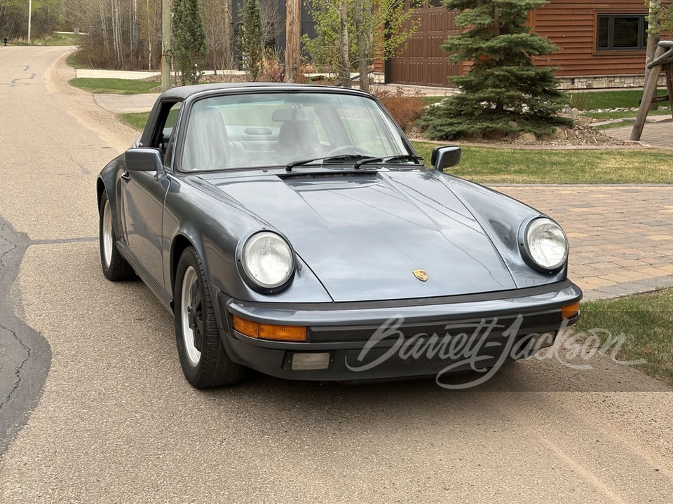 1988 Porsche 911 Carrera 3.2 - Image 28 of 30