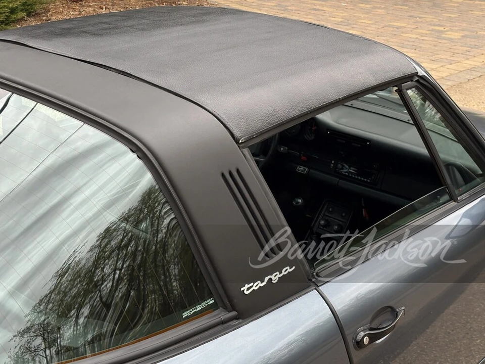 1988 Porsche 911 Carrera 3.2 - Image 27 of 30