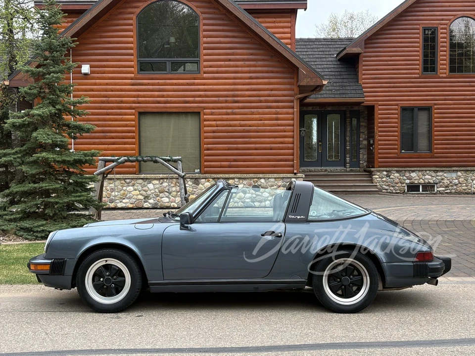 1988 Porsche 911 Carrera 3.2 - Image 17 of 30