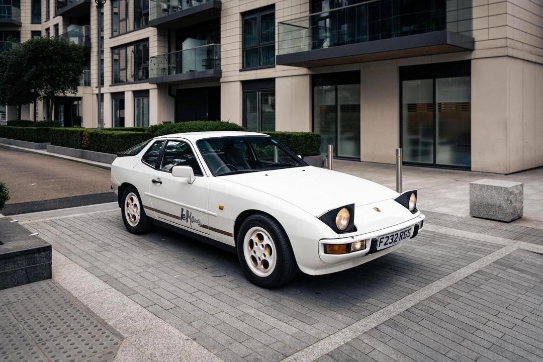 1988 Porsche 924 S - Image 21 of 31