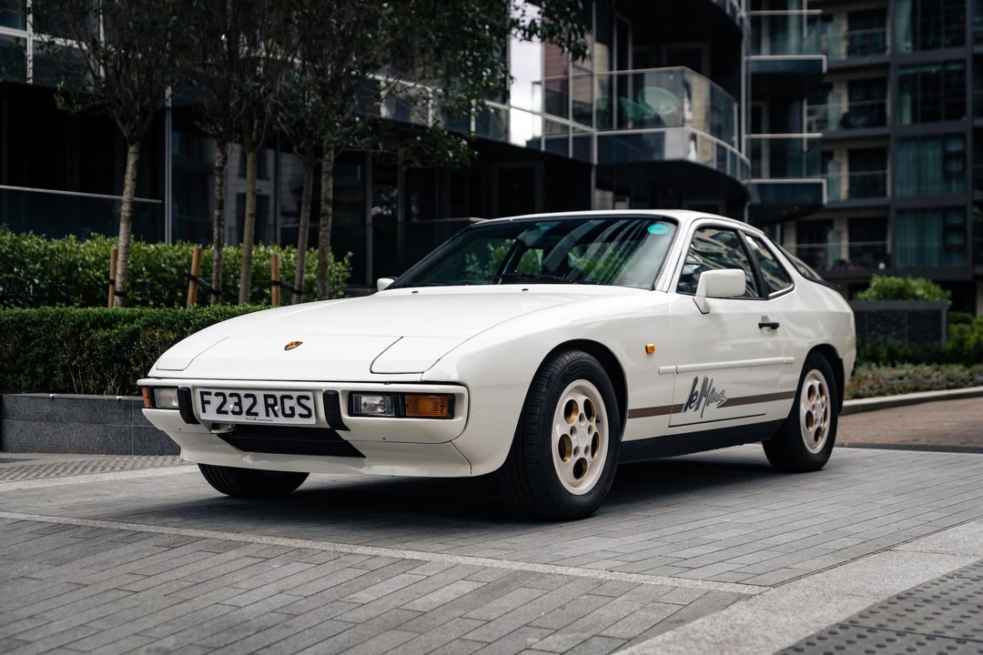 1988 Porsche 924 S - Image 26 of 31