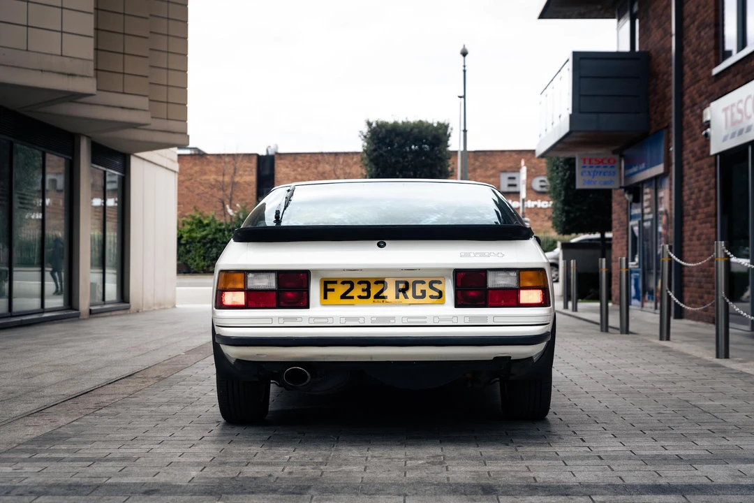 1988 Porsche 924 S - Image 17 of 31