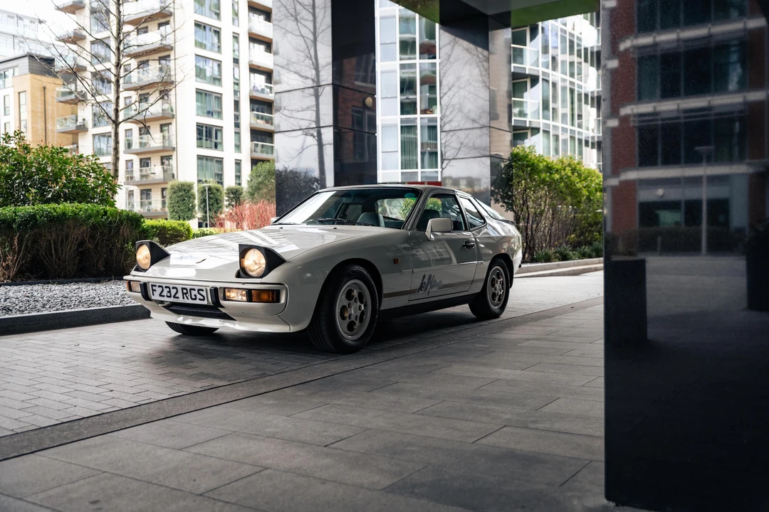 1988 Porsche 924 S - Image 3 of 31