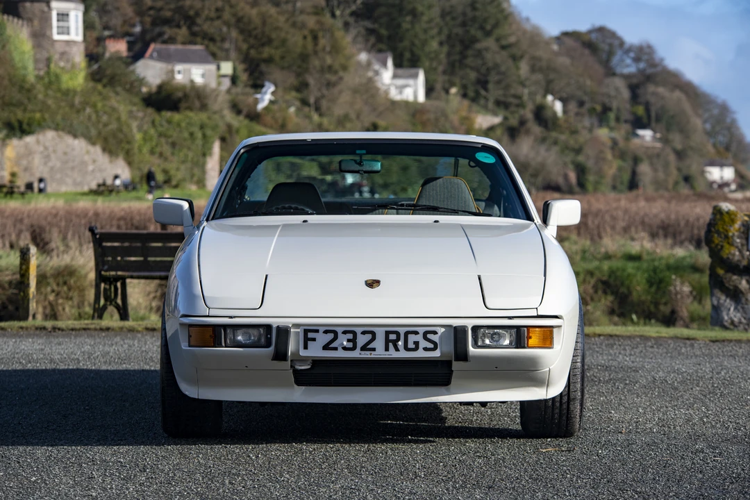 1988 Porsche 924 S - Image 6 of 31