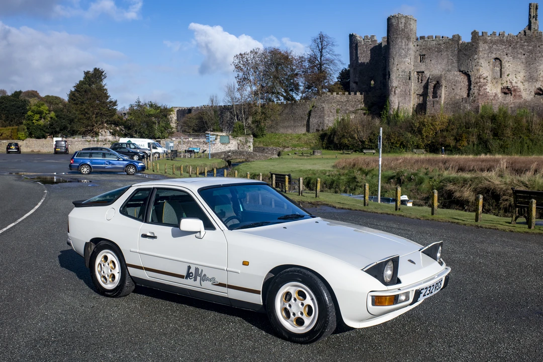 1988 Porsche 924 S - Image 16 of 31