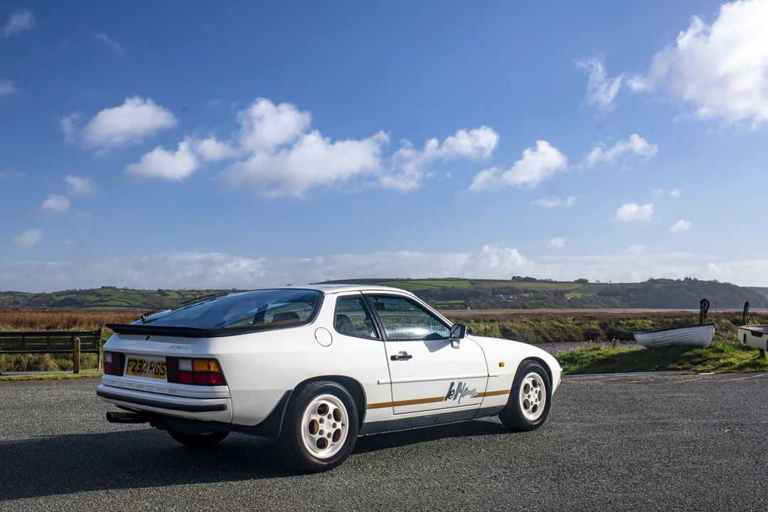 1988 Porsche 924 S - Image 21 of 31