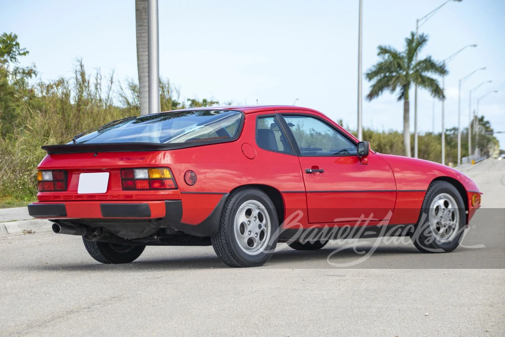 1988 Porsche 924 S - Image 14 of 15