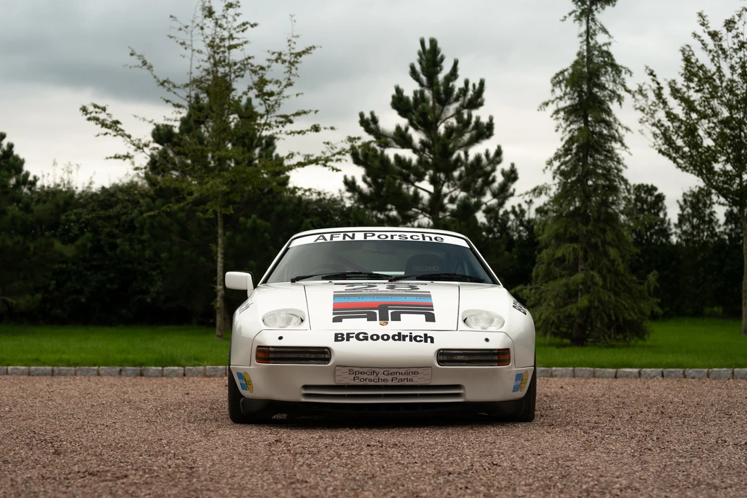 1988 Porsche 928 S4 - Image 7 of 31