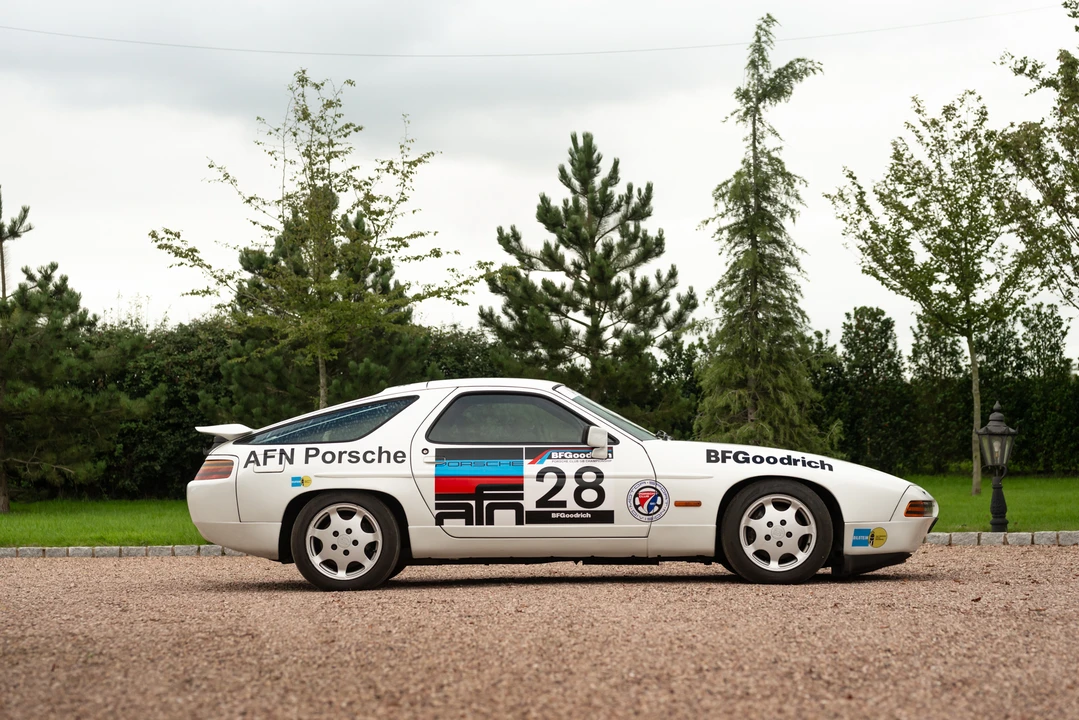 1988 Porsche 928 S4 - Image 20 of 31