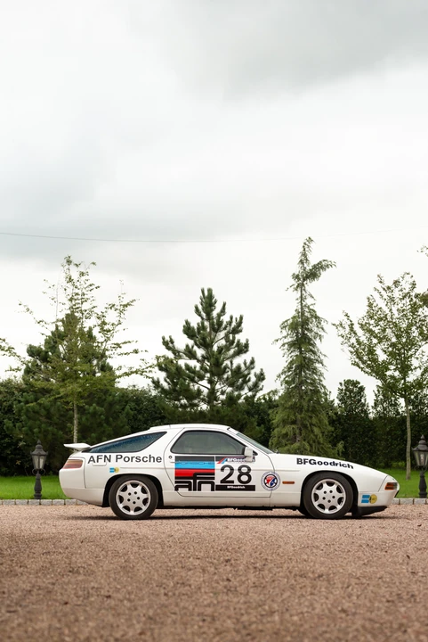 1988 Porsche 928 S4 - Image 22 of 31