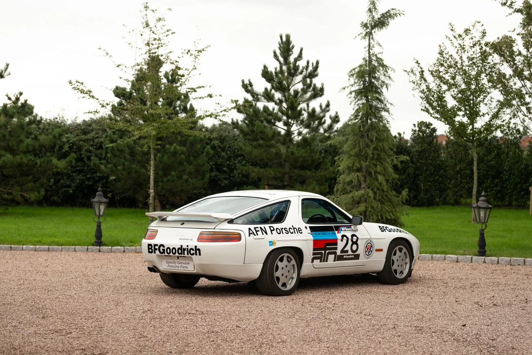 1988 Porsche 928 S4 - Image 26 of 31