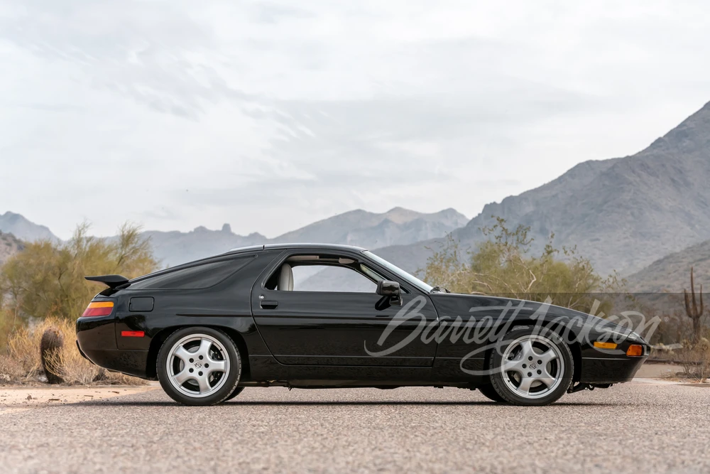 1988 Porsche 928 S4 - Image 16 of 21