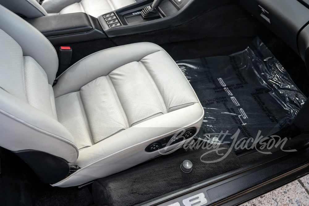 1988 Porsche 928 S4 - Image 11 of 21