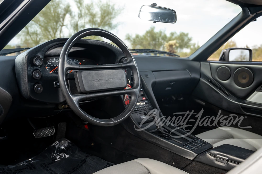 1988 Porsche 928 S4 - Image 8 of 21