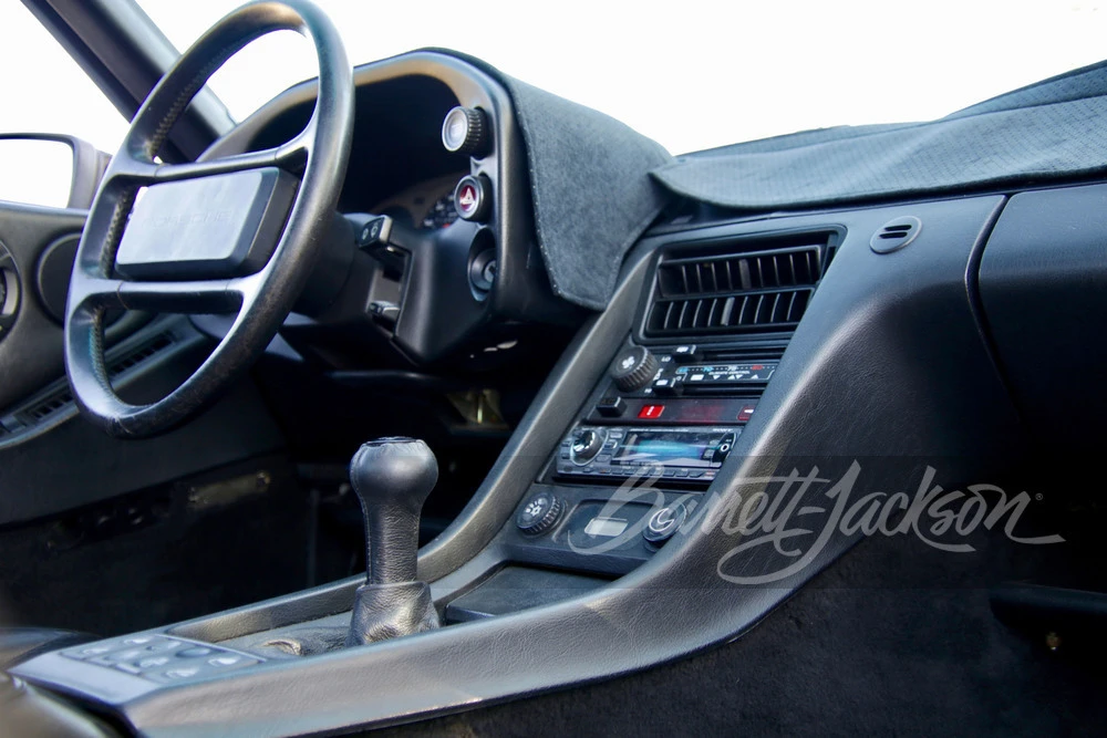1988 Porsche 928 S4 - Image 24 of 28