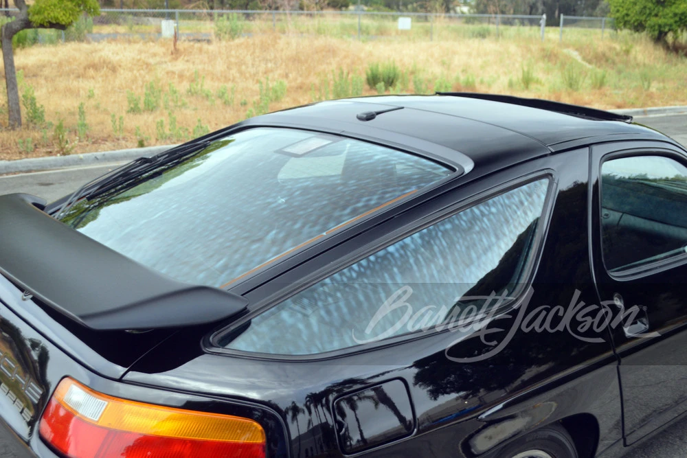 1988 Porsche 928 S4 - Image 9 of 26