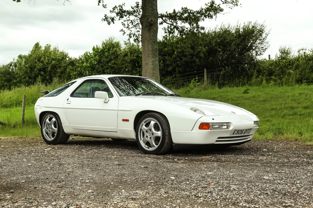 1988 Porsche 928 S4 - Image 3 of 31