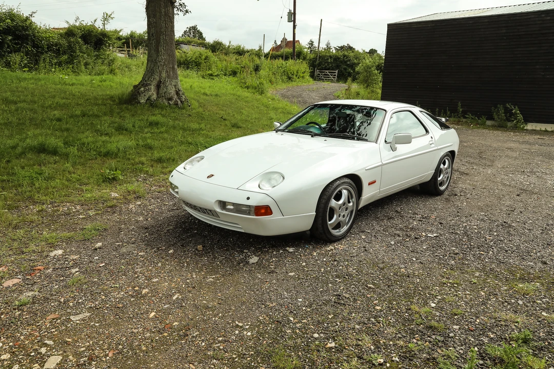 1988 Porsche 928 S4 - Image 5 of 31