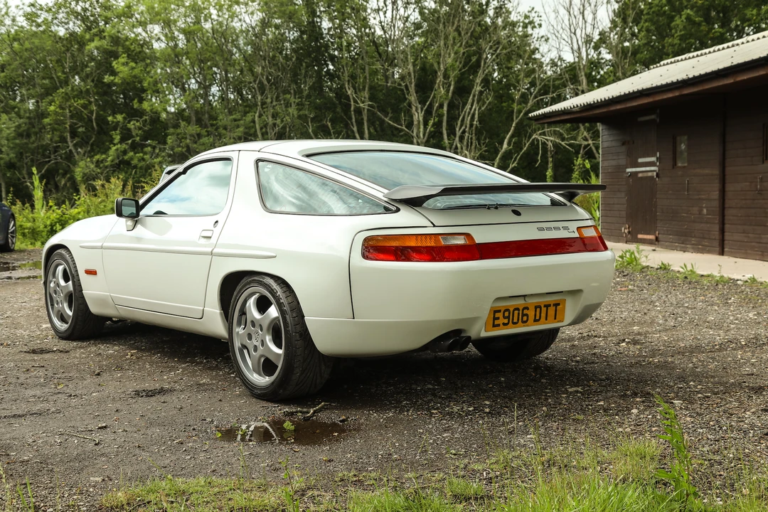 1988 Porsche 928 S4 - Image 21 of 31